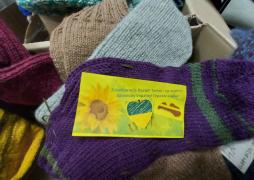 Over 5,000 kg of knitwear has been donated to soldiers, civilians and refugees during the campaign in support of Ukraine 