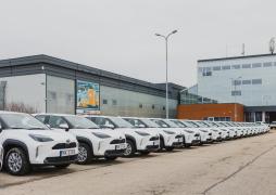 Latvijas Pasts unveils the expanded car fleet with 340 new, more environmentally friendly cars