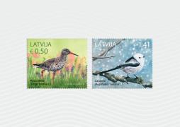  Latvijas putnu sērijā divas jaunas pastmarkas – 2018.gada putns pļavu tilbīte un garastīte 