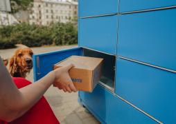 Some post offices in shopping centres will be open during Līgo holiday; Jāņi Day will be a day off at Latvijas Pasts