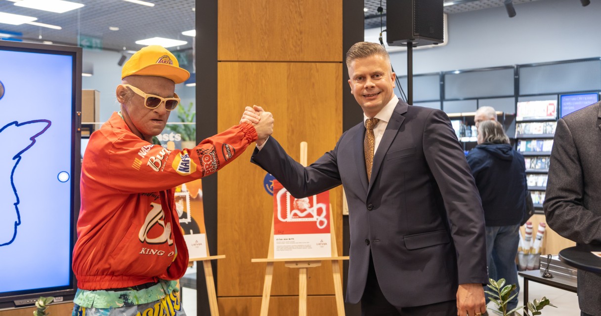 Pasts ar Kiwie prezentē olimpie&scaron;u pastmarkas