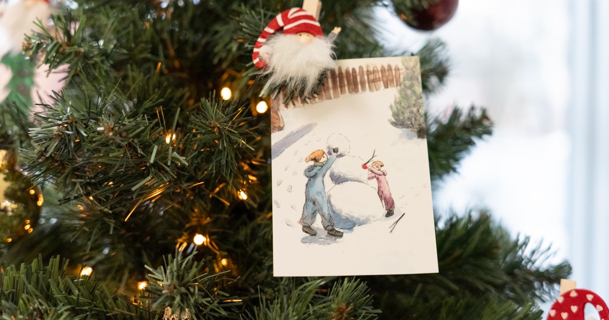 Pasta darba laiks svētkos