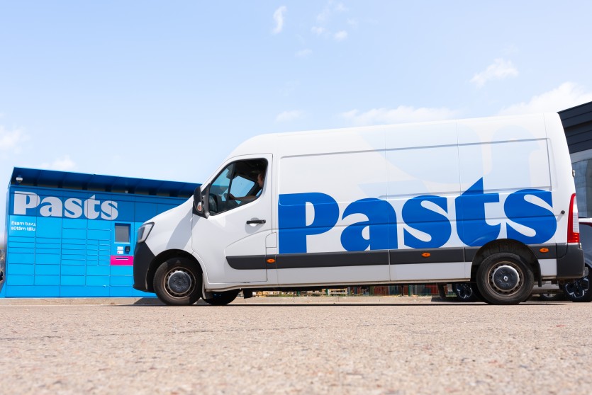 04.07.25-10 “Latvijas Pasts” rīko transportlīdzekļu izsoli