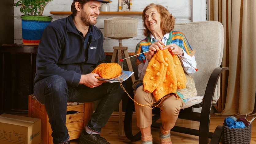 Pastnieks_Majas_KV_Bilde (1) Kampaņa “Pastnieks mājās” sasniedz 14 000 darījumu mēnesī