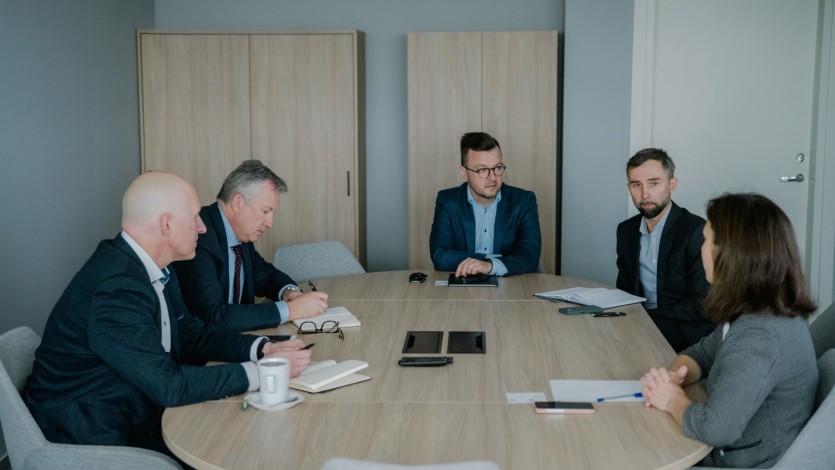 FNA_LP_diskusija_1 "Latvijas Pasts" pievienojas Finanšu nozares asociācijai