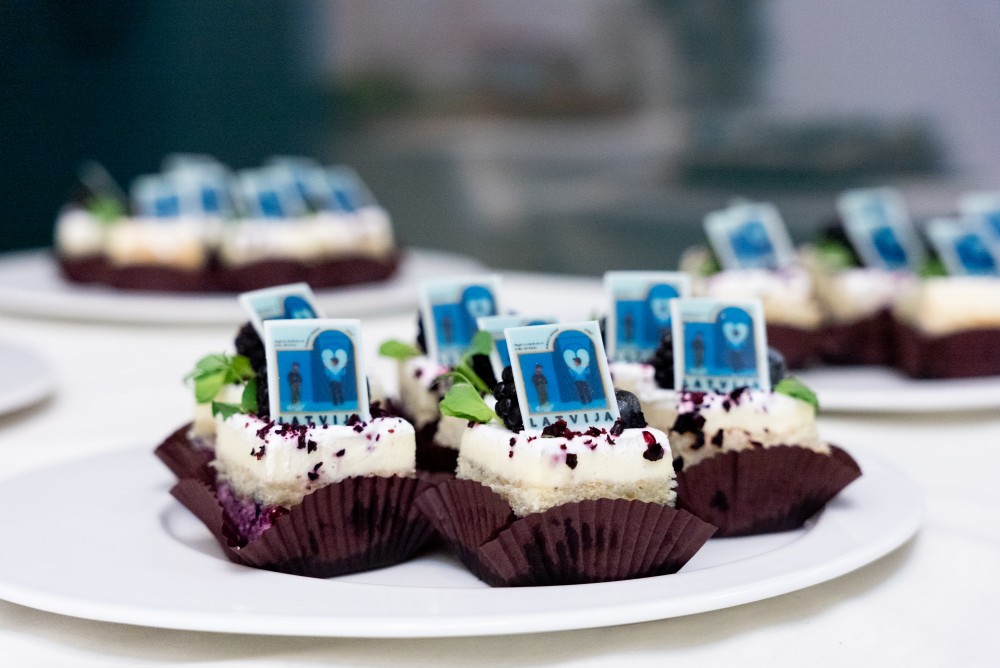 02.10.2025-32 jaunā dizaina pastmarka