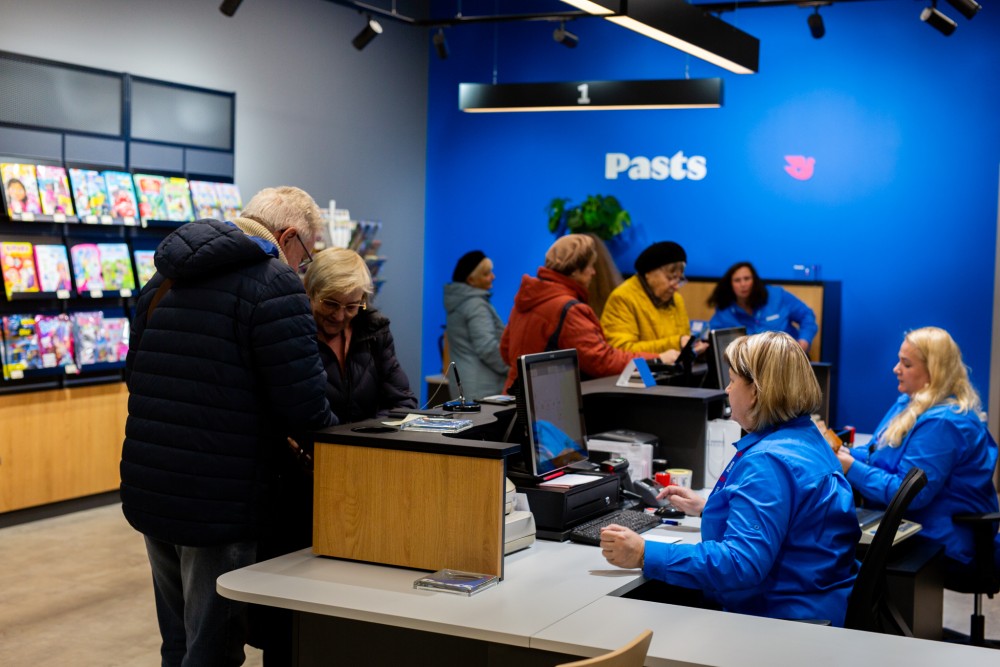 ieejas skats jaunajā klientu centrā